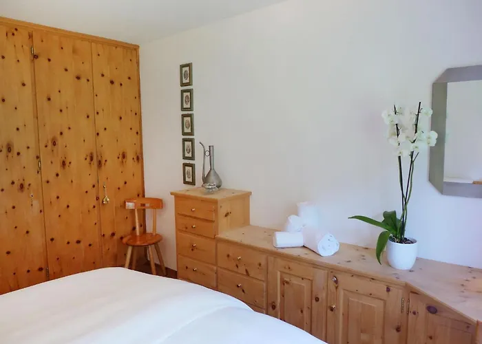 Chesa Arlas D2 By Interhome Daire